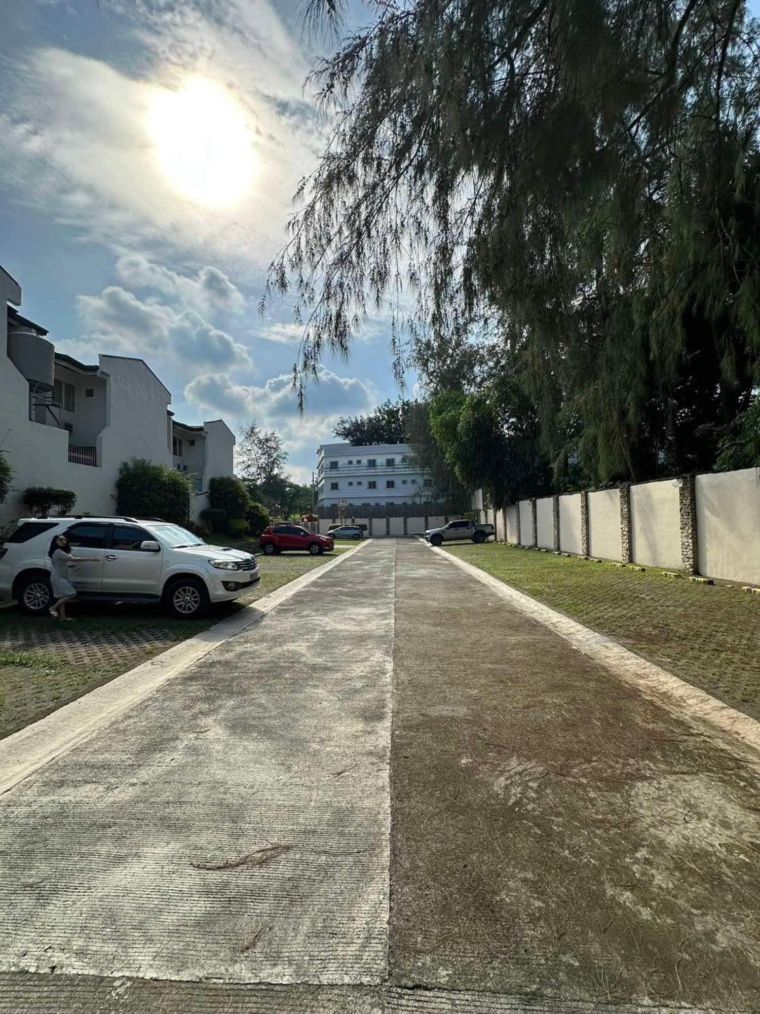 טגאיטאי Tagaytay Hampton Villa מראה חיצוני תמונה