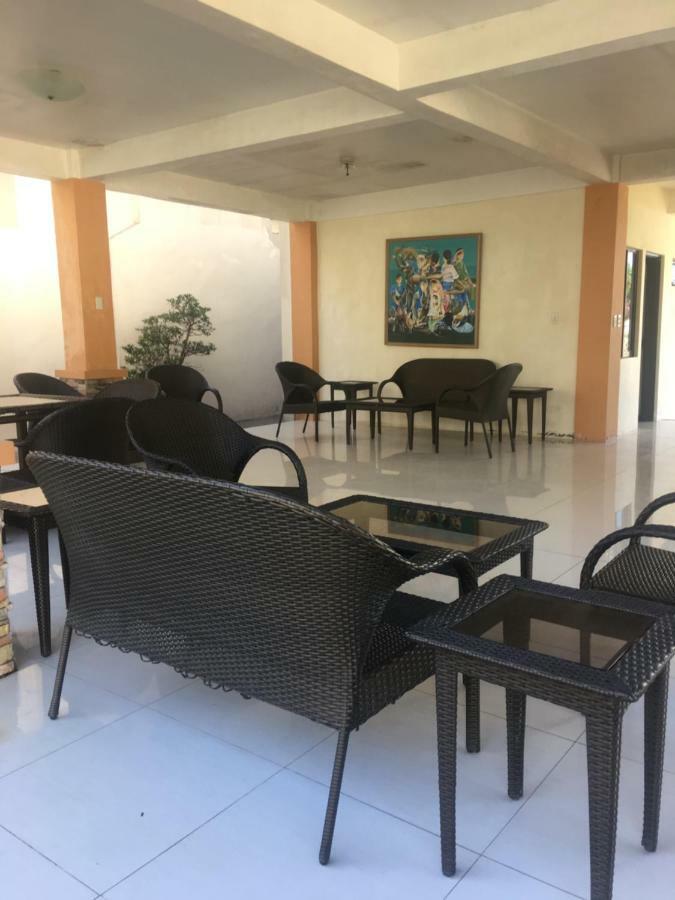 טגאיטאי Tagaytay Hampton Villa מראה חיצוני תמונה